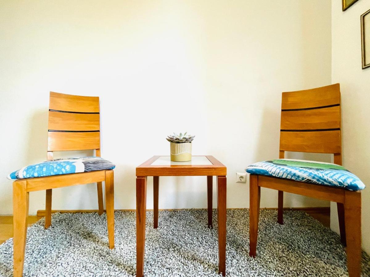 Das Zimmer Im Wiener Haus Luaran gambar