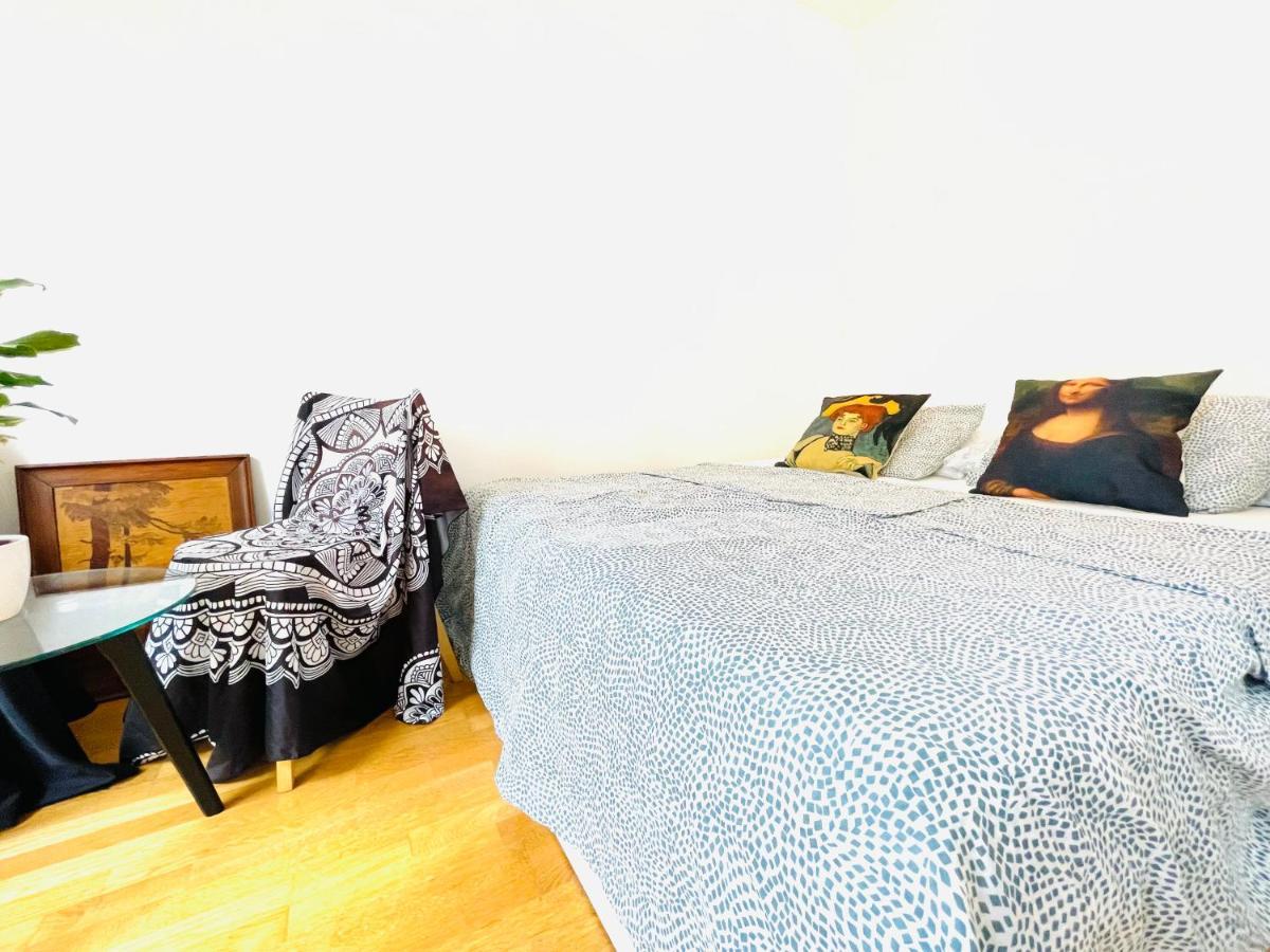 Das Zimmer Im Wiener Haus Luaran gambar